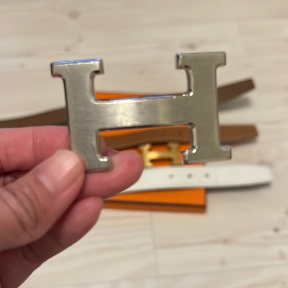 Authentic Hermes H belt. Belt length 75. All double sided. Trade for bags - Picture 6 of 17
